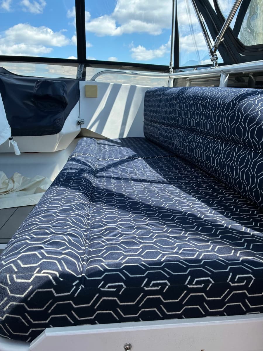 1998 Mainship 350 Trawler - Photo 36