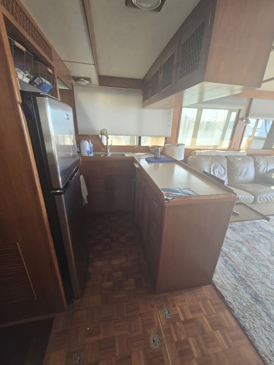 1982 Ocean Alexander 