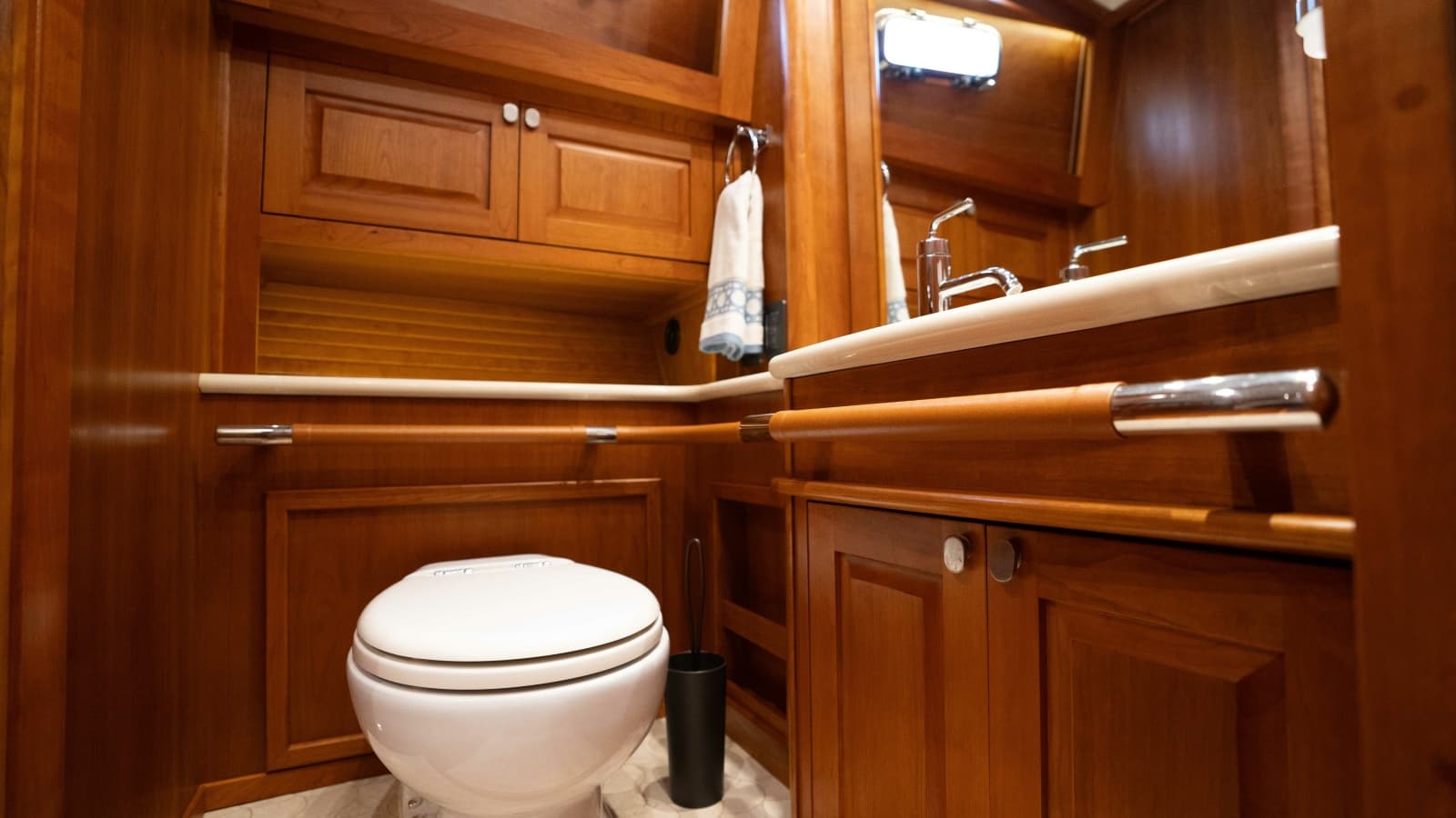 2018 Sabre 66 Dirigo