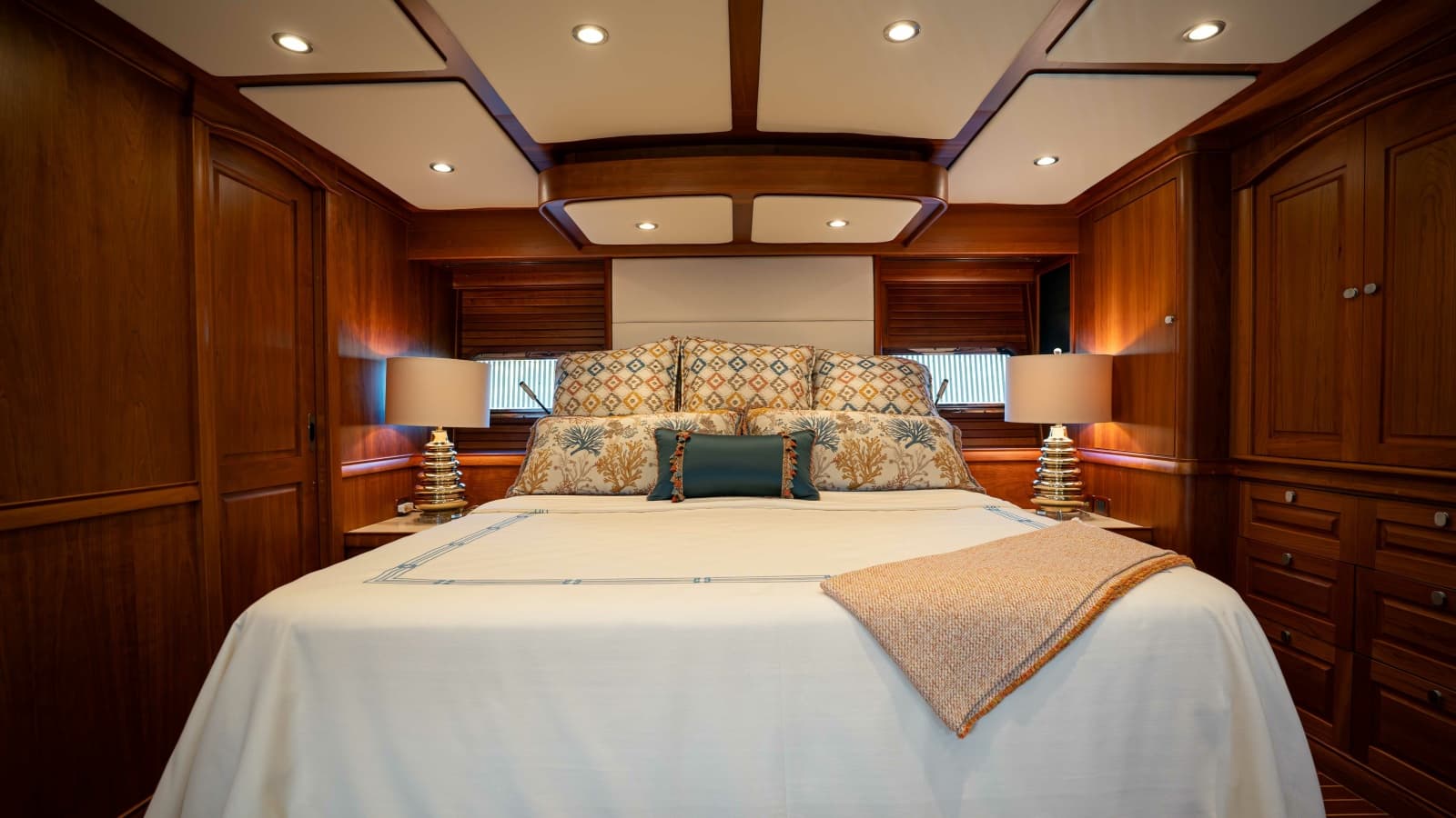 2018 Sabre 66 Dirigo