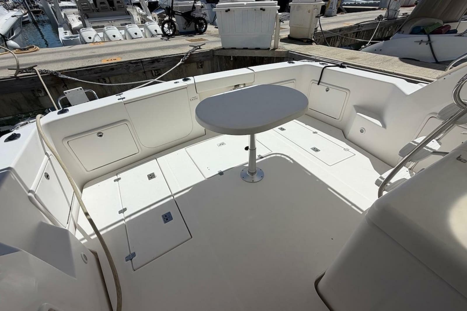 2005 Riviera 37 Flybridge