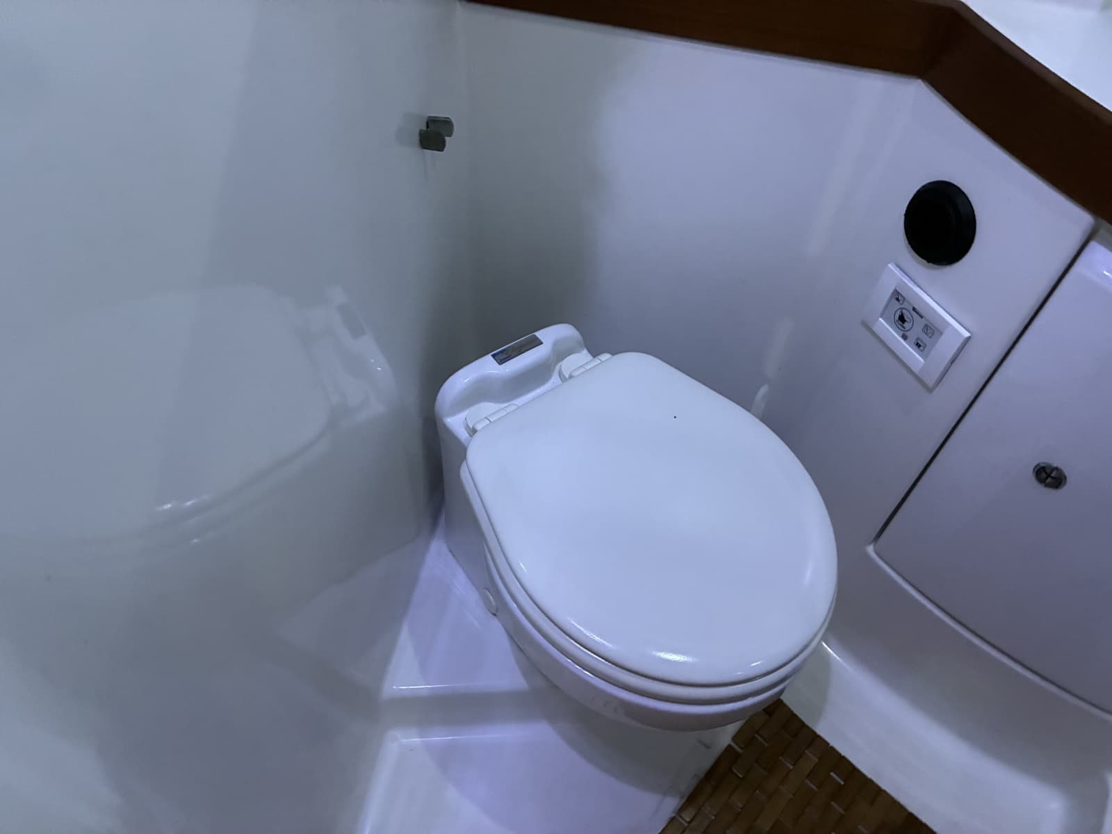 2008 Beneteau Oceanis 43 - 