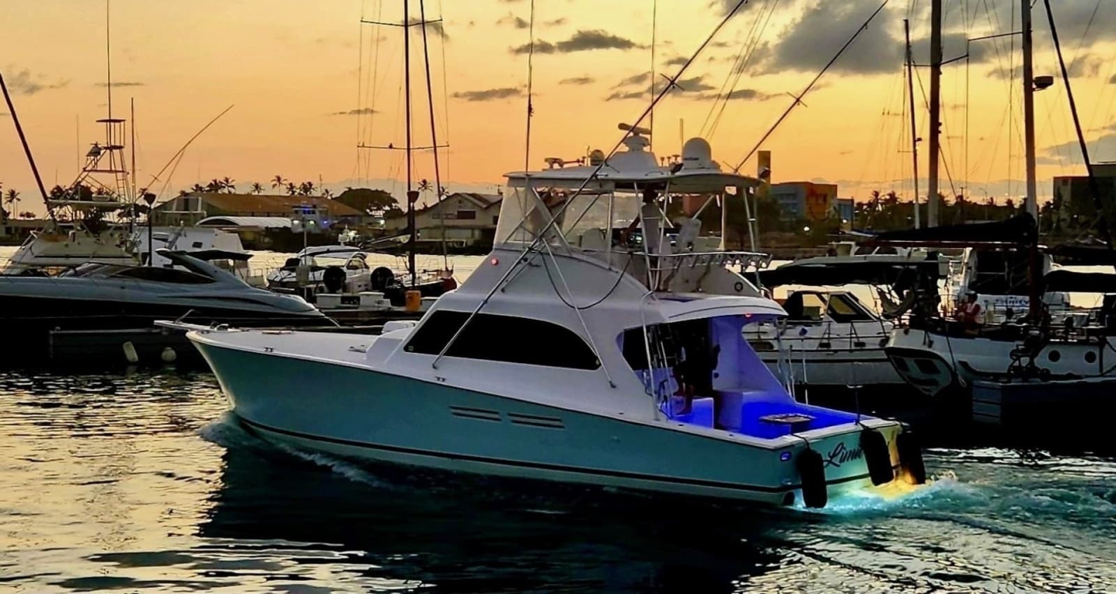 1998 Post 50 Convertible - Photo 17