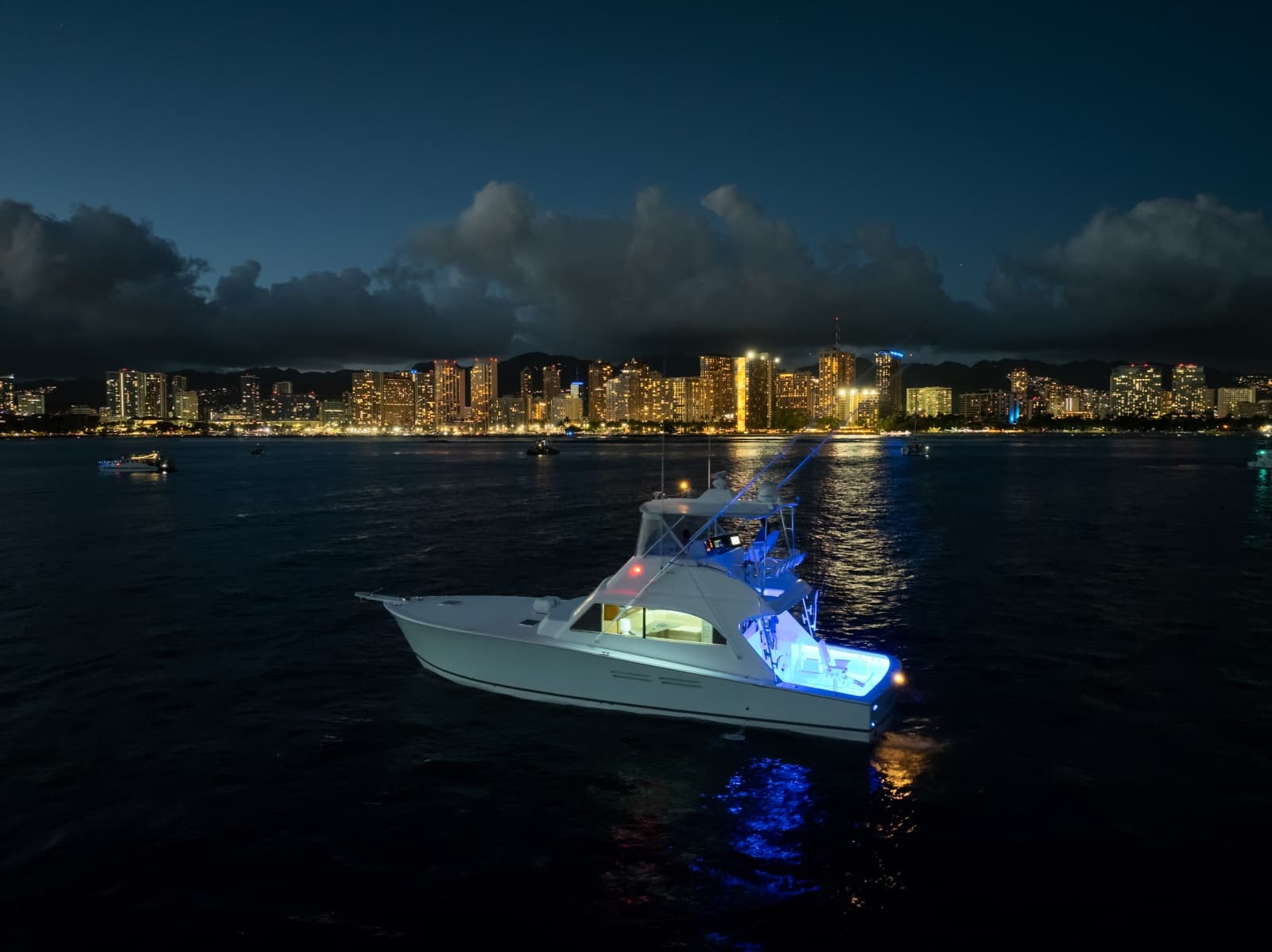 1998 Commercial Post