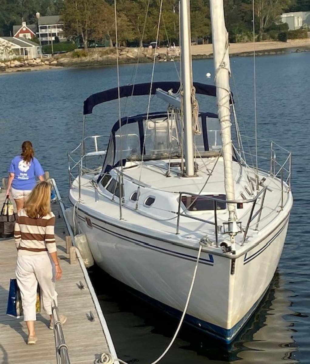 2006 Catalina 320