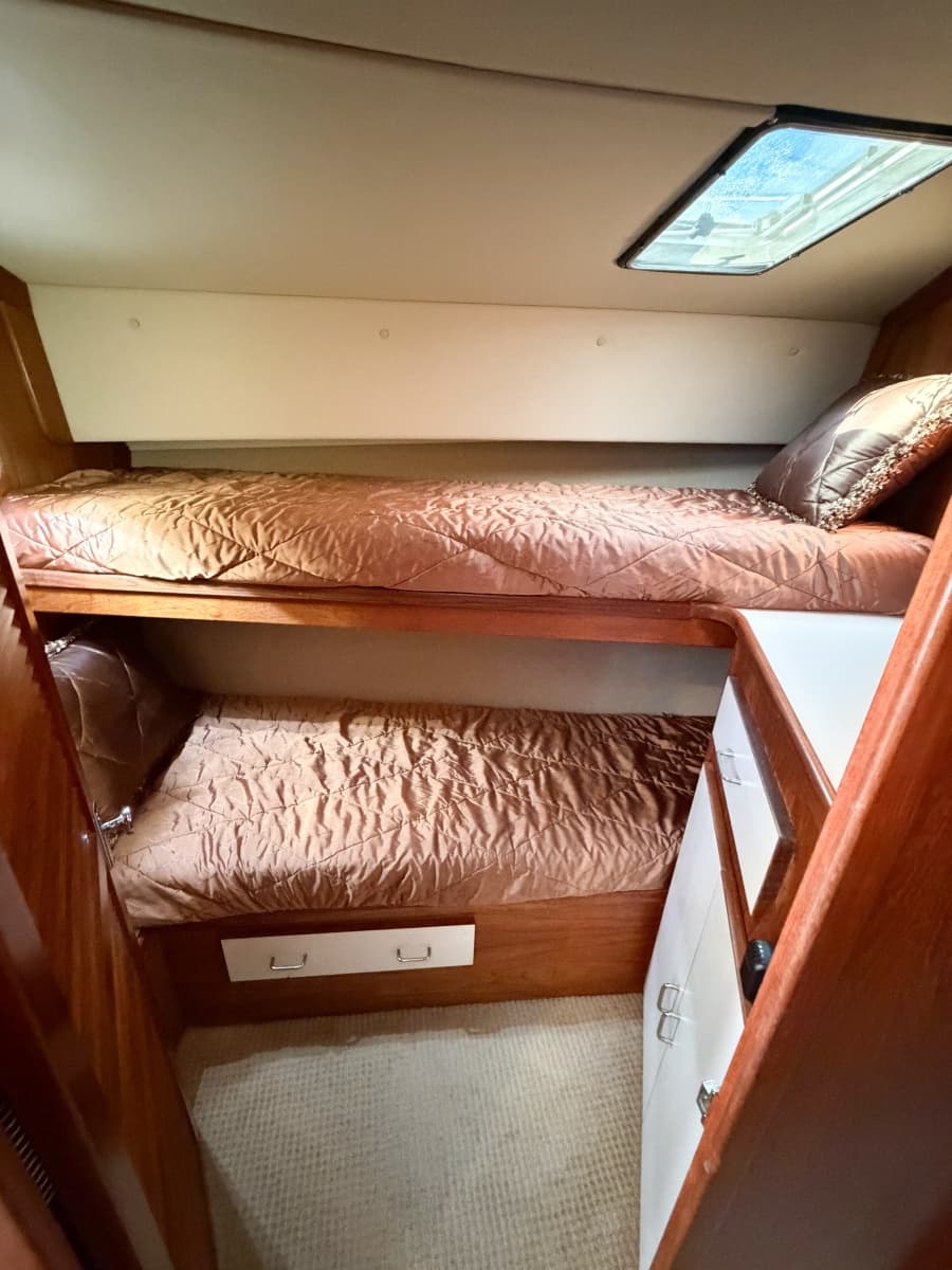 1988 Pacemaker 36 Convertible