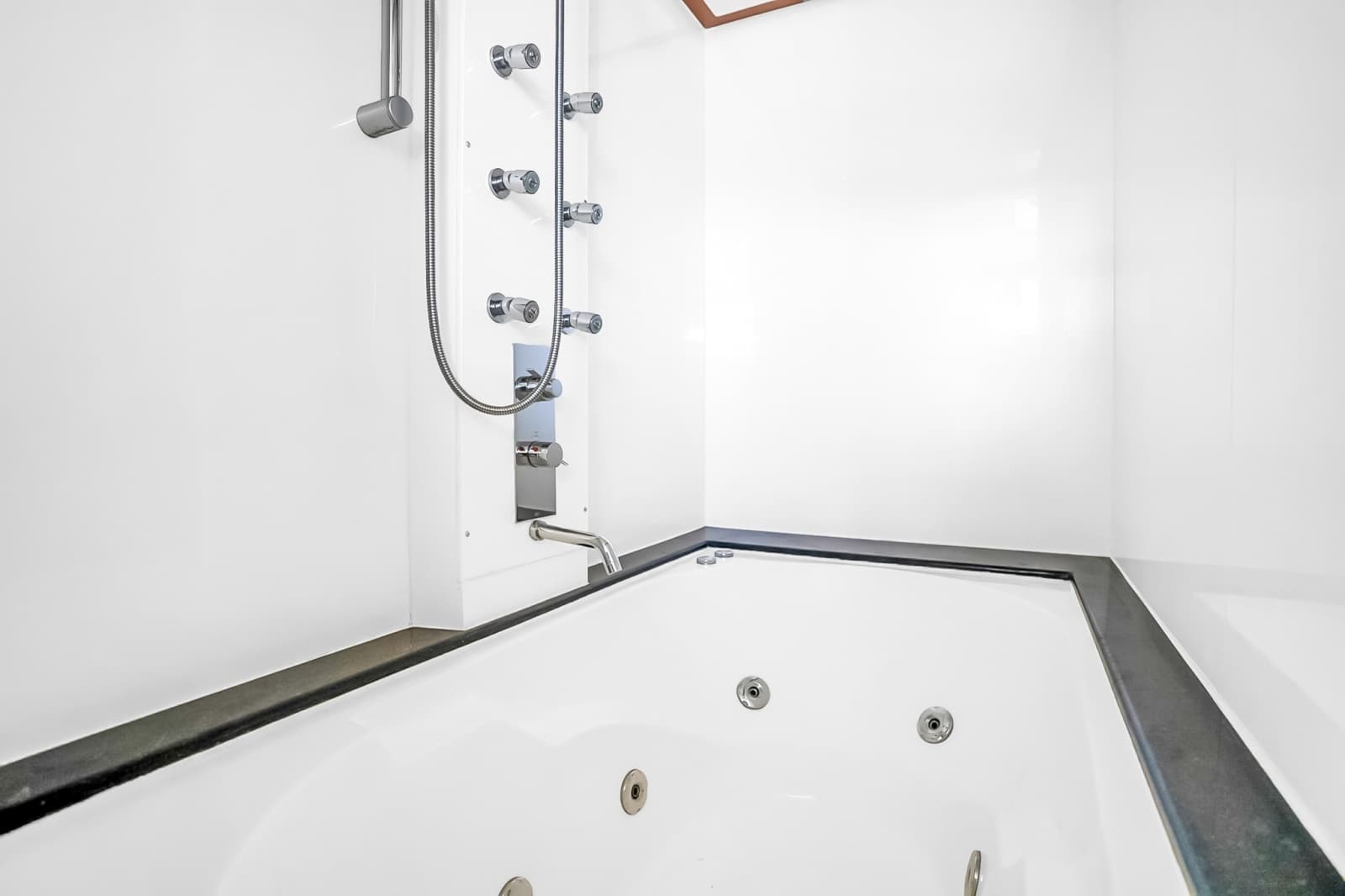 JEFFERSON Starship 82