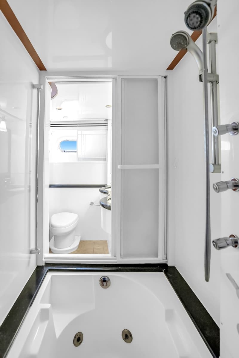 JEFFERSON Starship 82