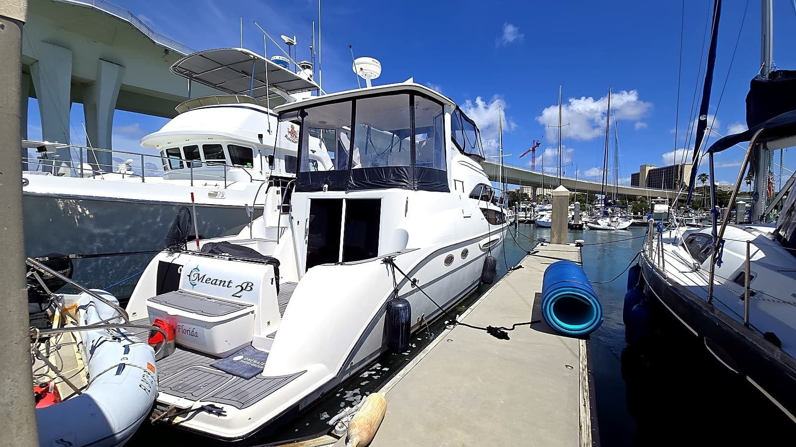 2004 Meridian 459 Aft Cabin Cockpit Motor Yacht - Photo 7