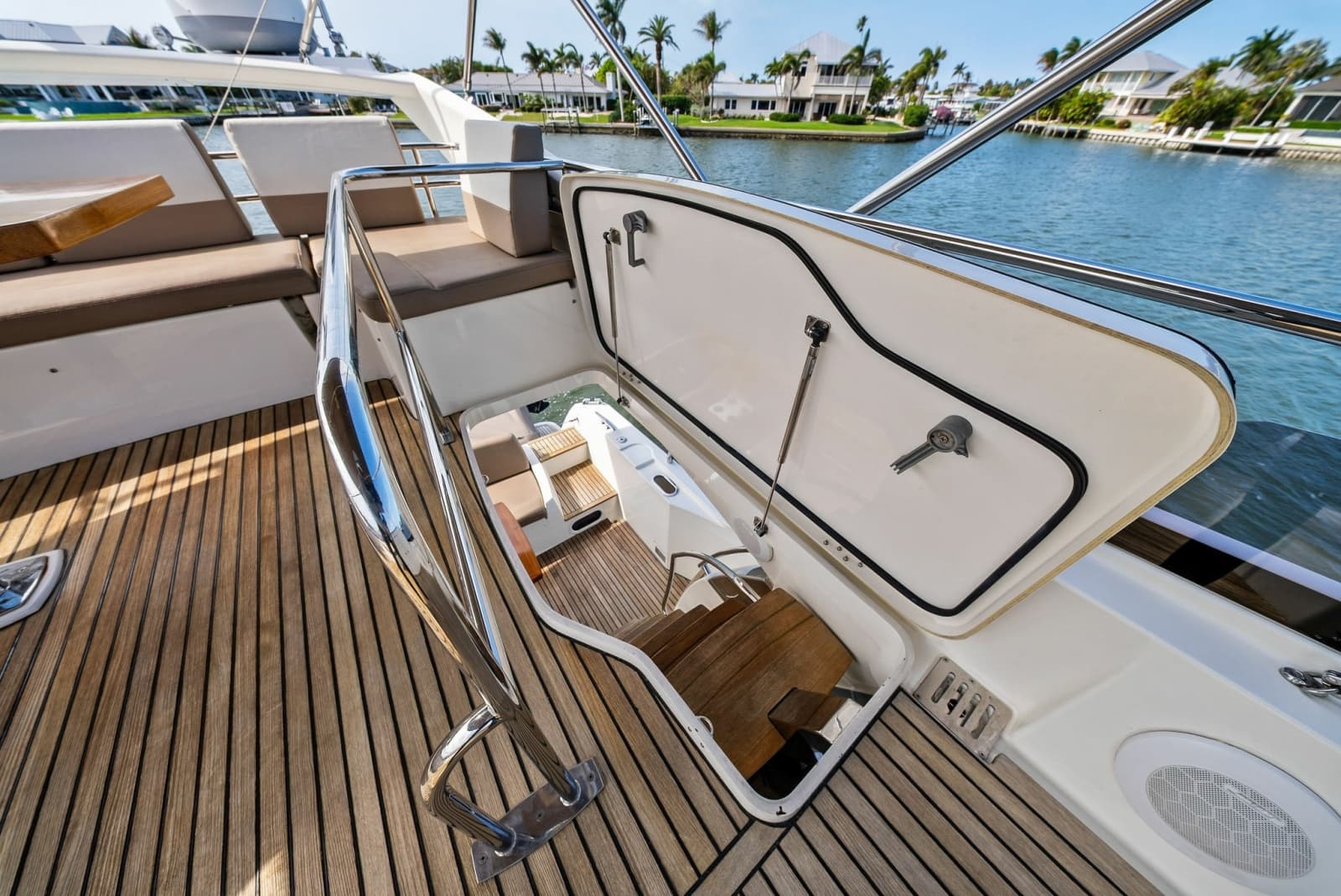 2015 Prestige 550 'Legacy'
