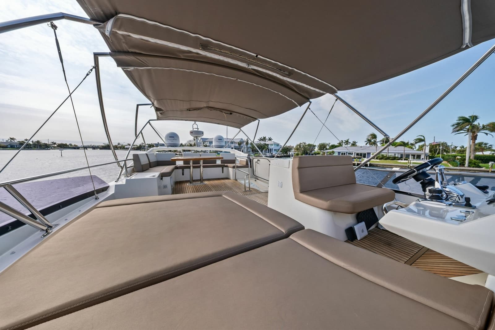 2015 Prestige 550 'Legacy'