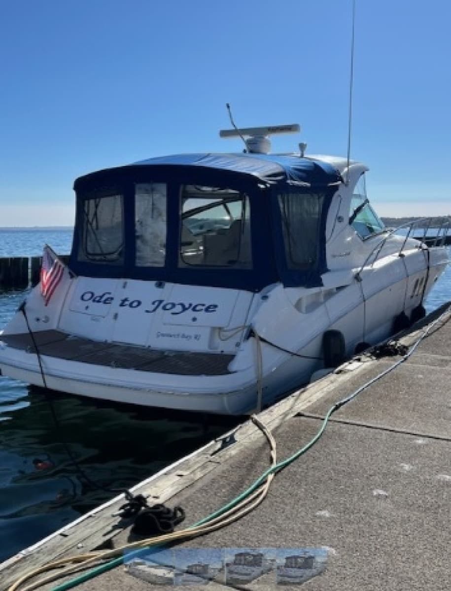 2010 Sea Ray 390 Sundancer