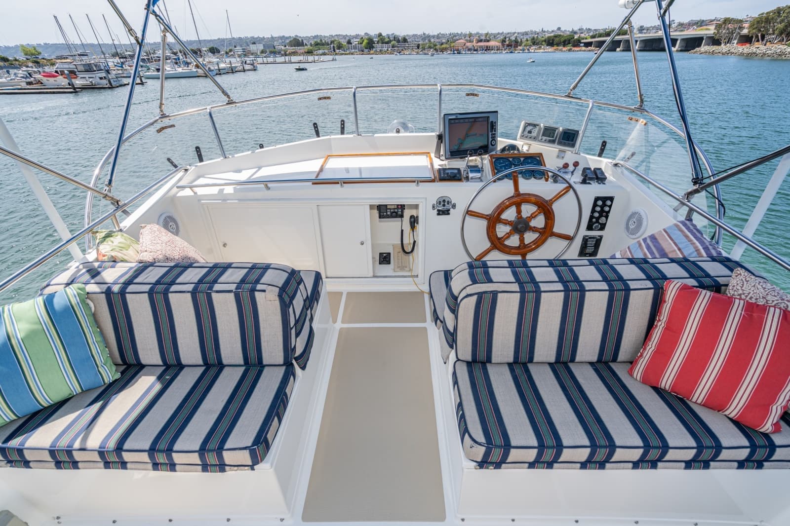 1987 Grand Banks 47 motoryacht