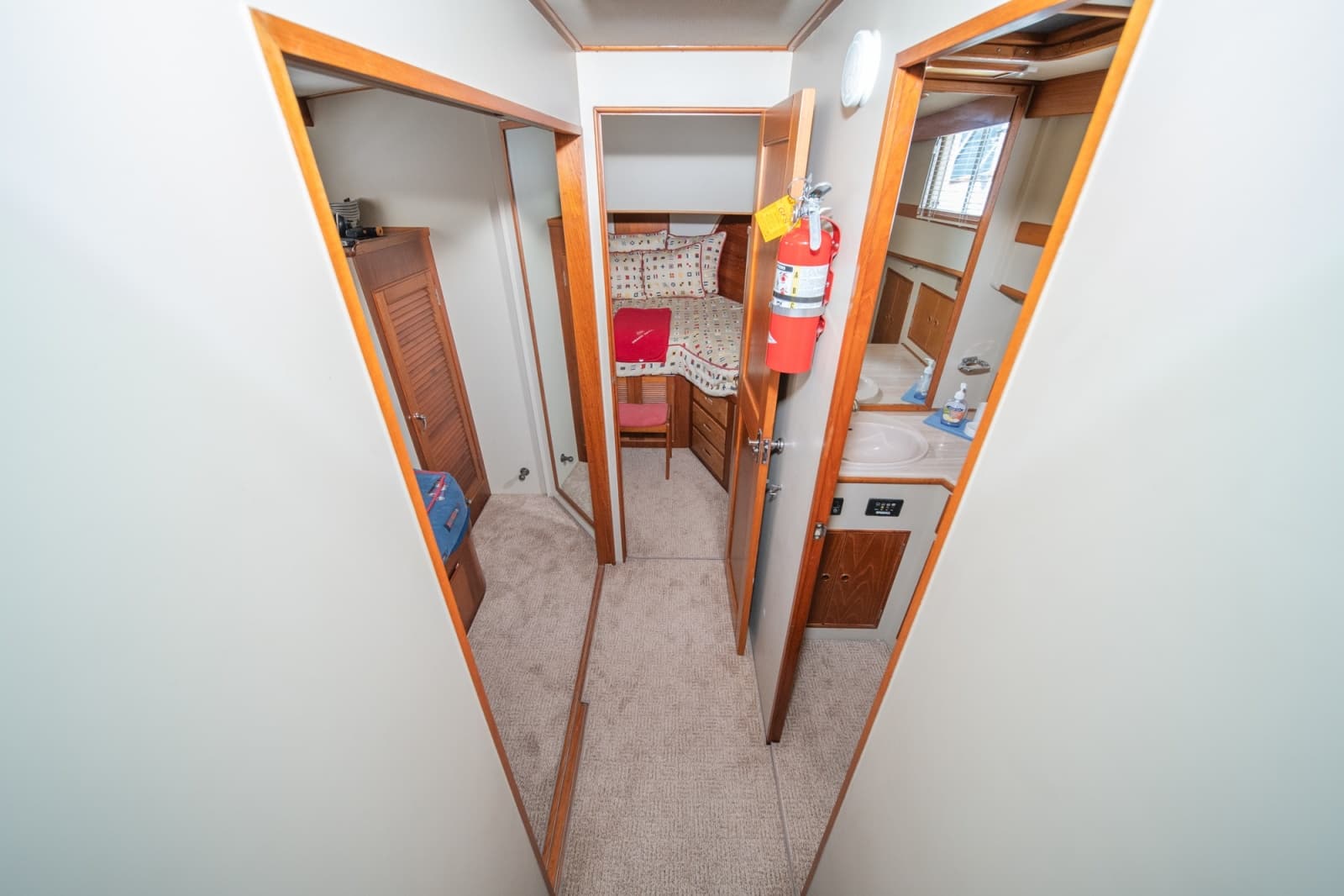 1987 Grand Banks 47 motoryacht