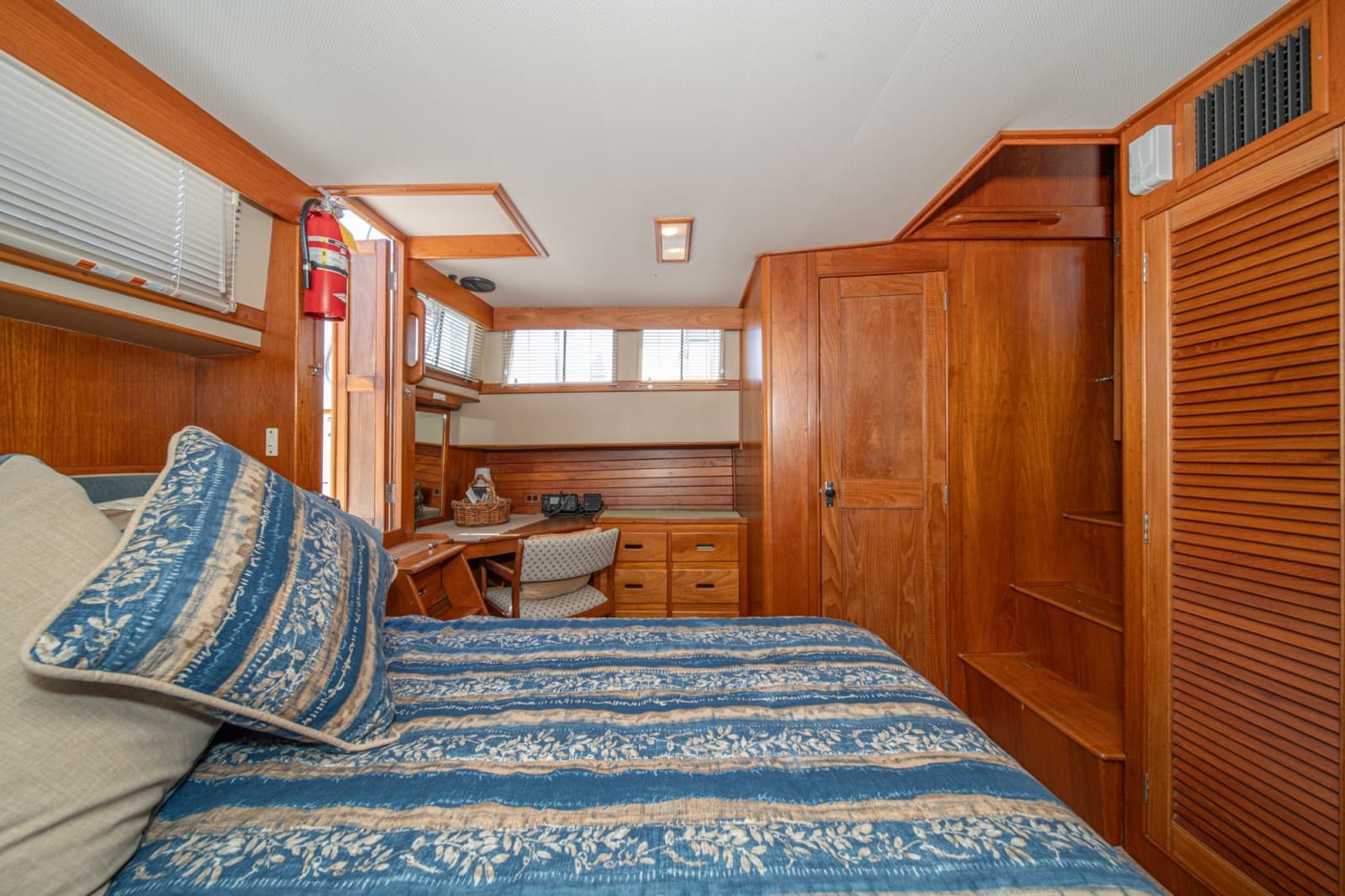 1987 Grand Banks 47 motoryacht