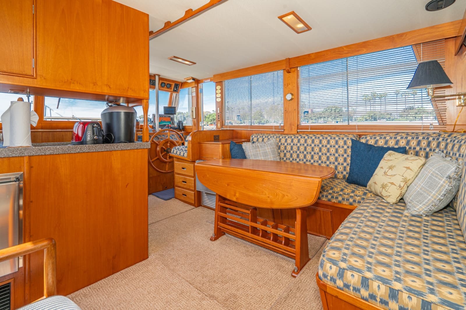 1987 Grand Banks 47 motoryacht