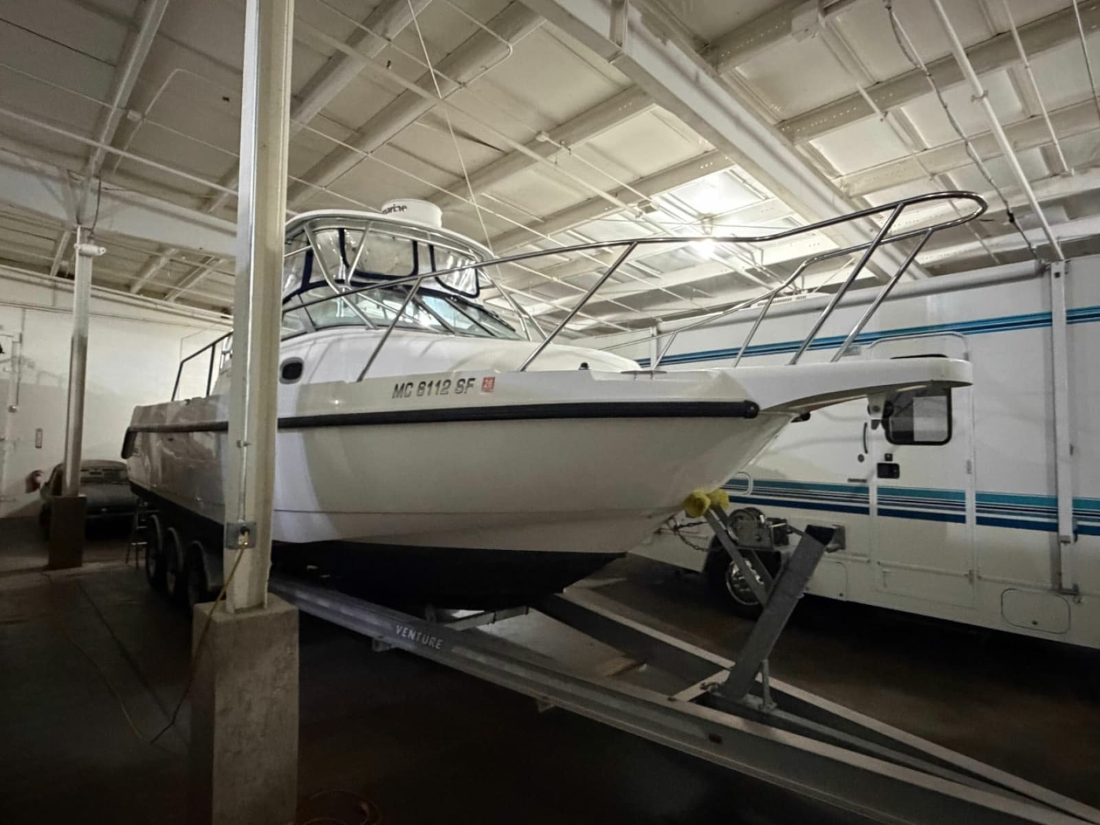 2001 Boston Whaler 26 Conquest