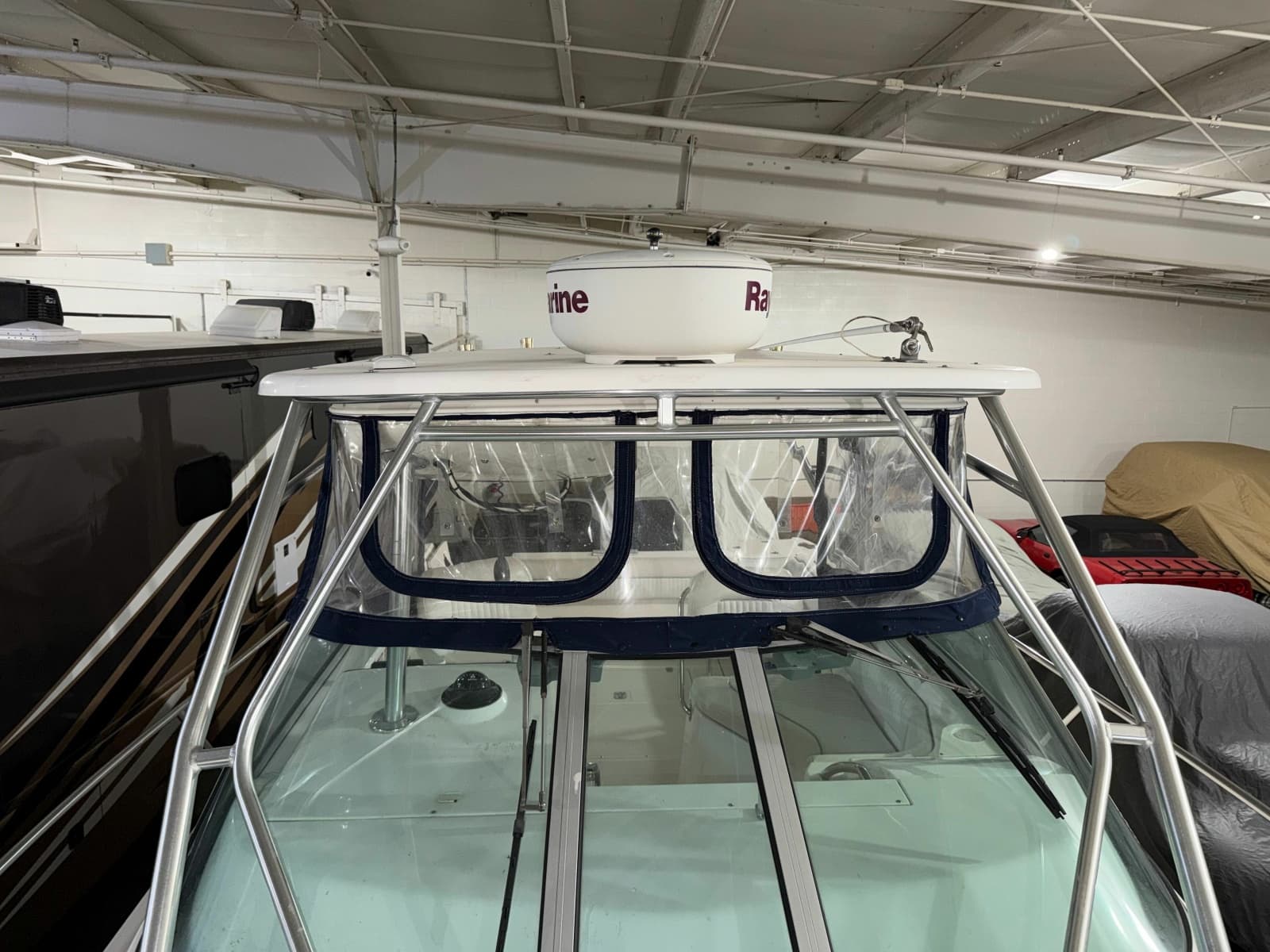 2001 Boston Whaler 26 Conquest