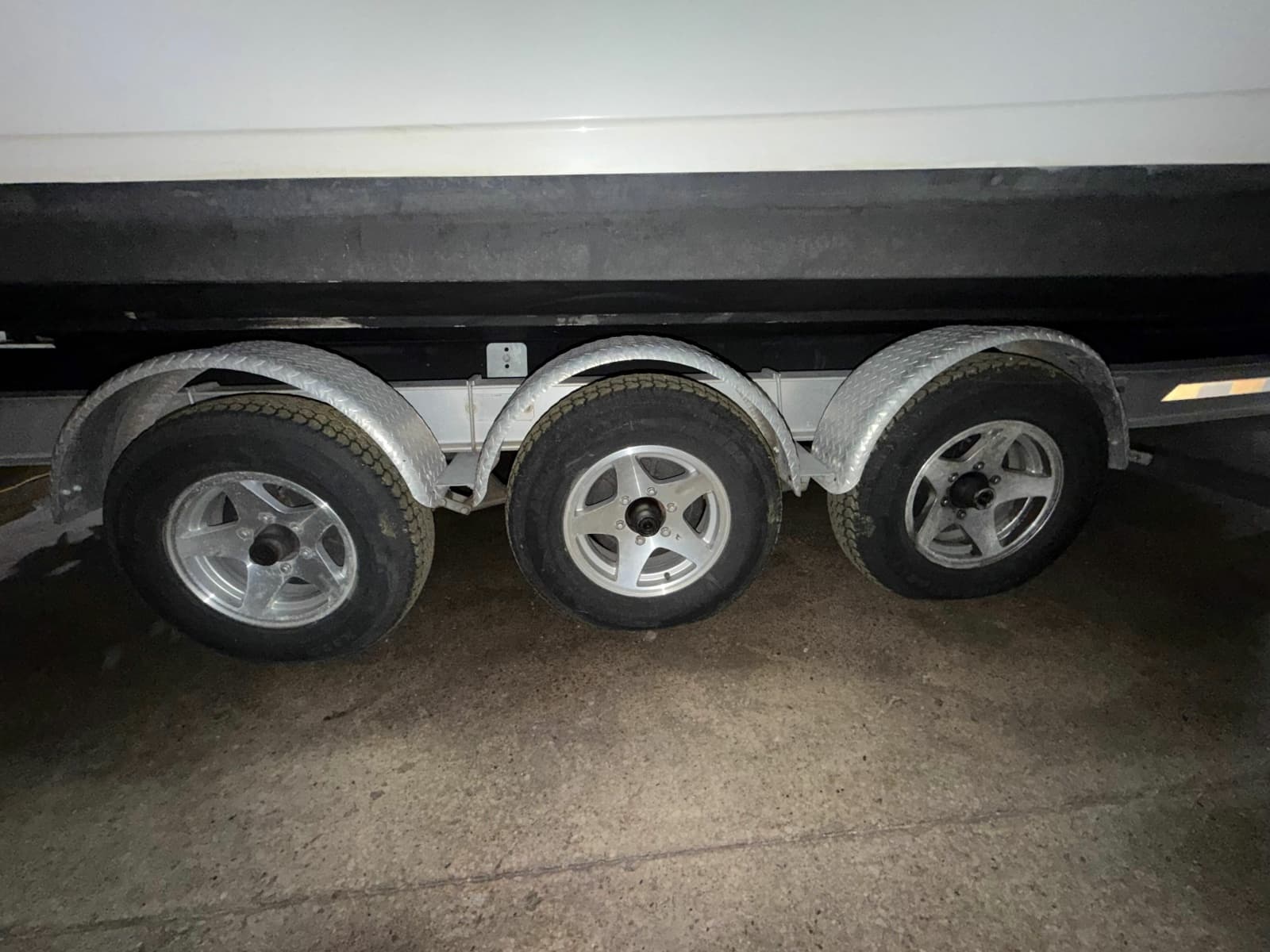 2001 Boston Whaler 26 Conquest