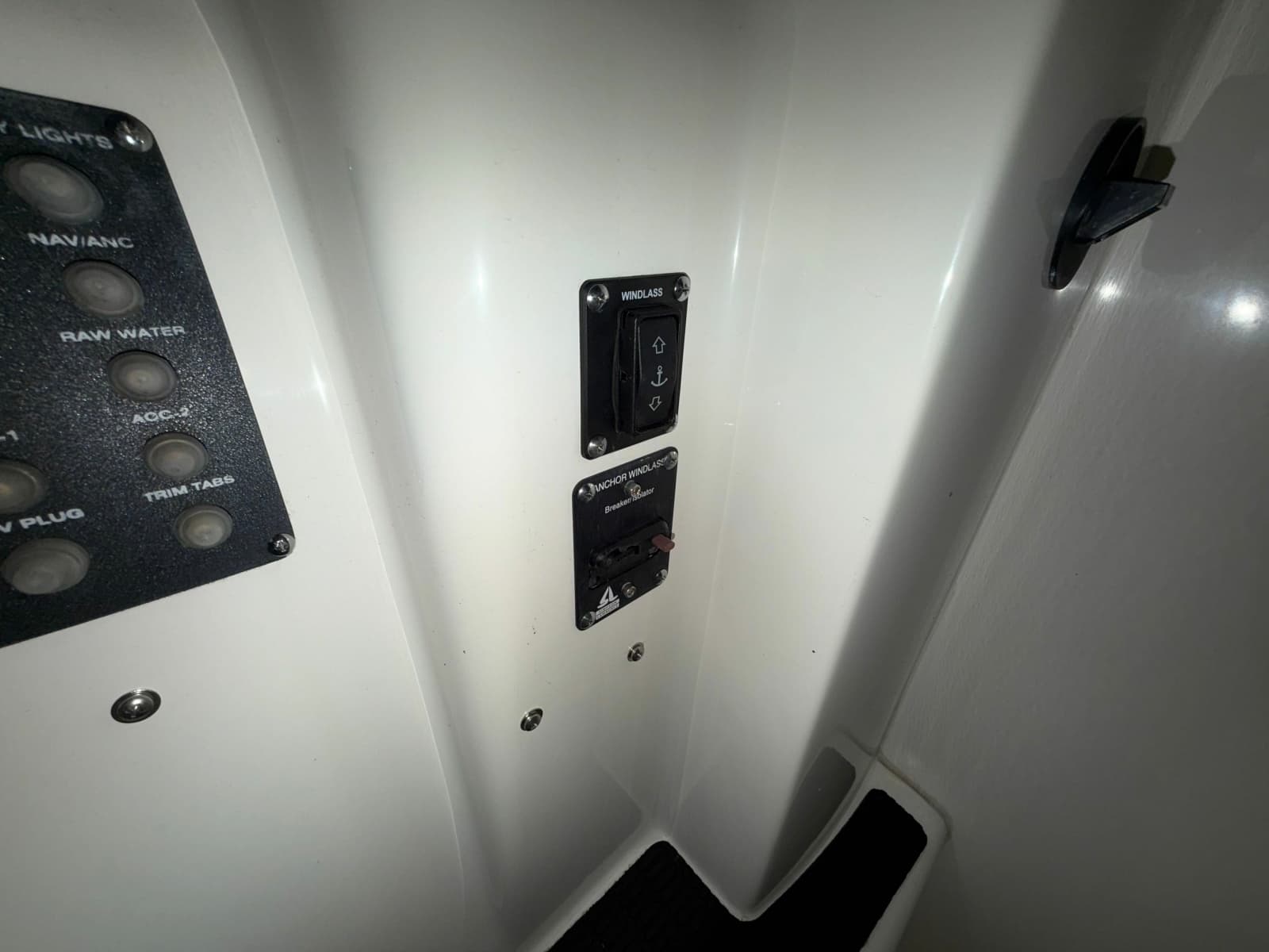 2001 Boston Whaler 26 Conquest