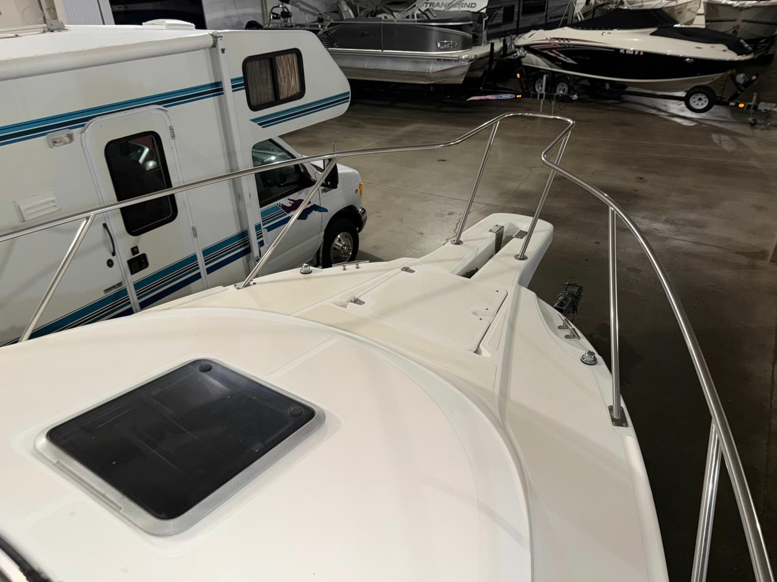 2001 Boston Whaler 26 Conquest