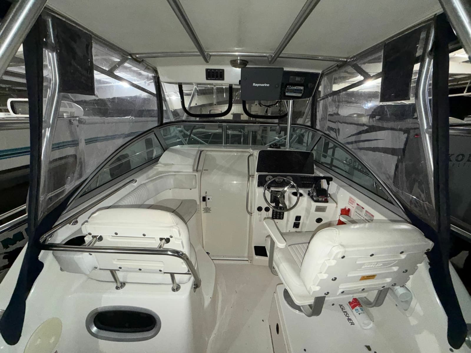 2001 Boston Whaler 26 Conquest