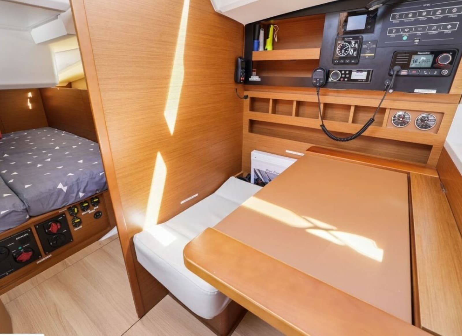 2018 Jeanneau Sun Odyssey 440