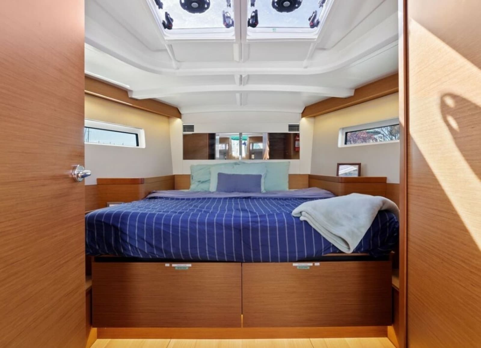 2018 Jeanneau Sun Odyssey 440