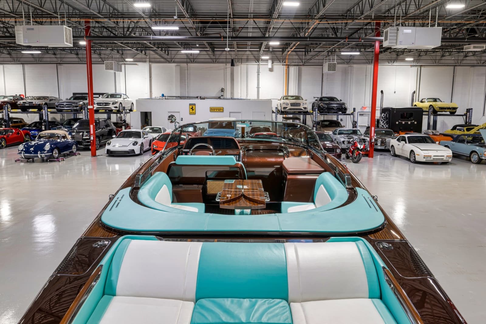 2024 Riva Anniversario - Photo 29