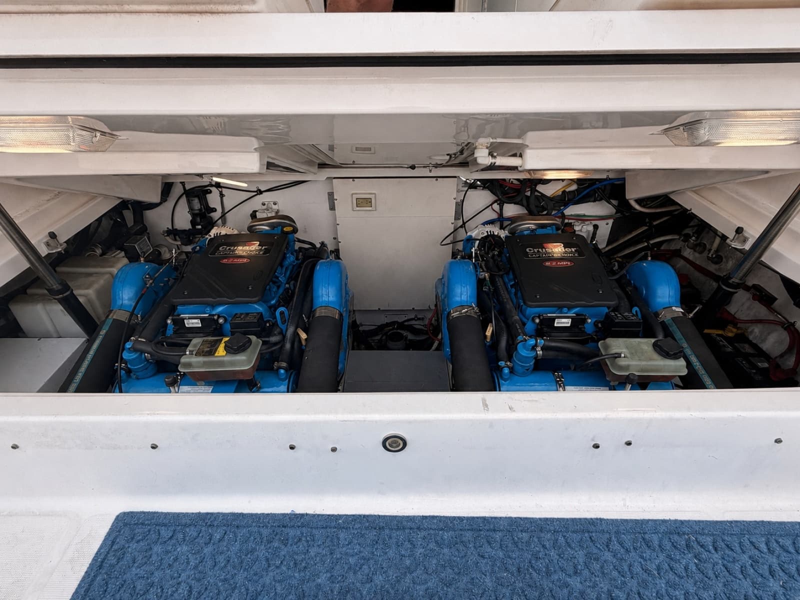 2007 Tiara Yachts 3200 Open - Photo 28