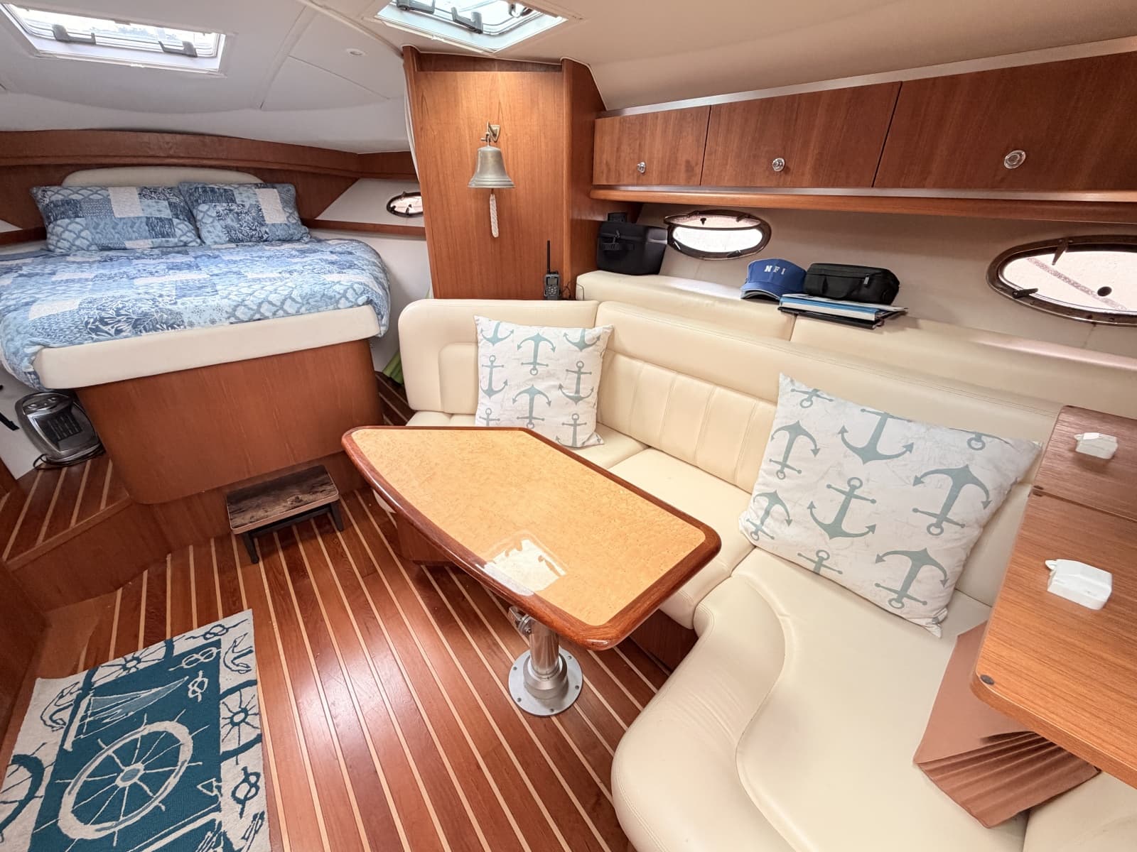 2007 Tiara Yachts 3200 Open - Photo 18