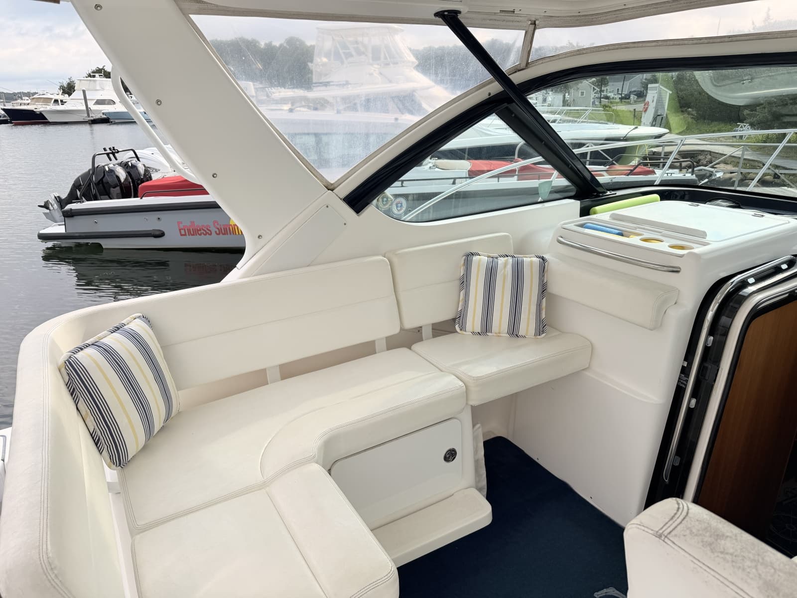 2007 Tiara Yachts 3200 Open - Photo 12