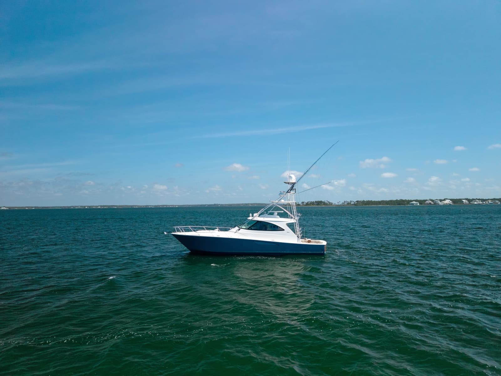 2018 52 Viking Sport Tower Wild Eagle Profile (2)