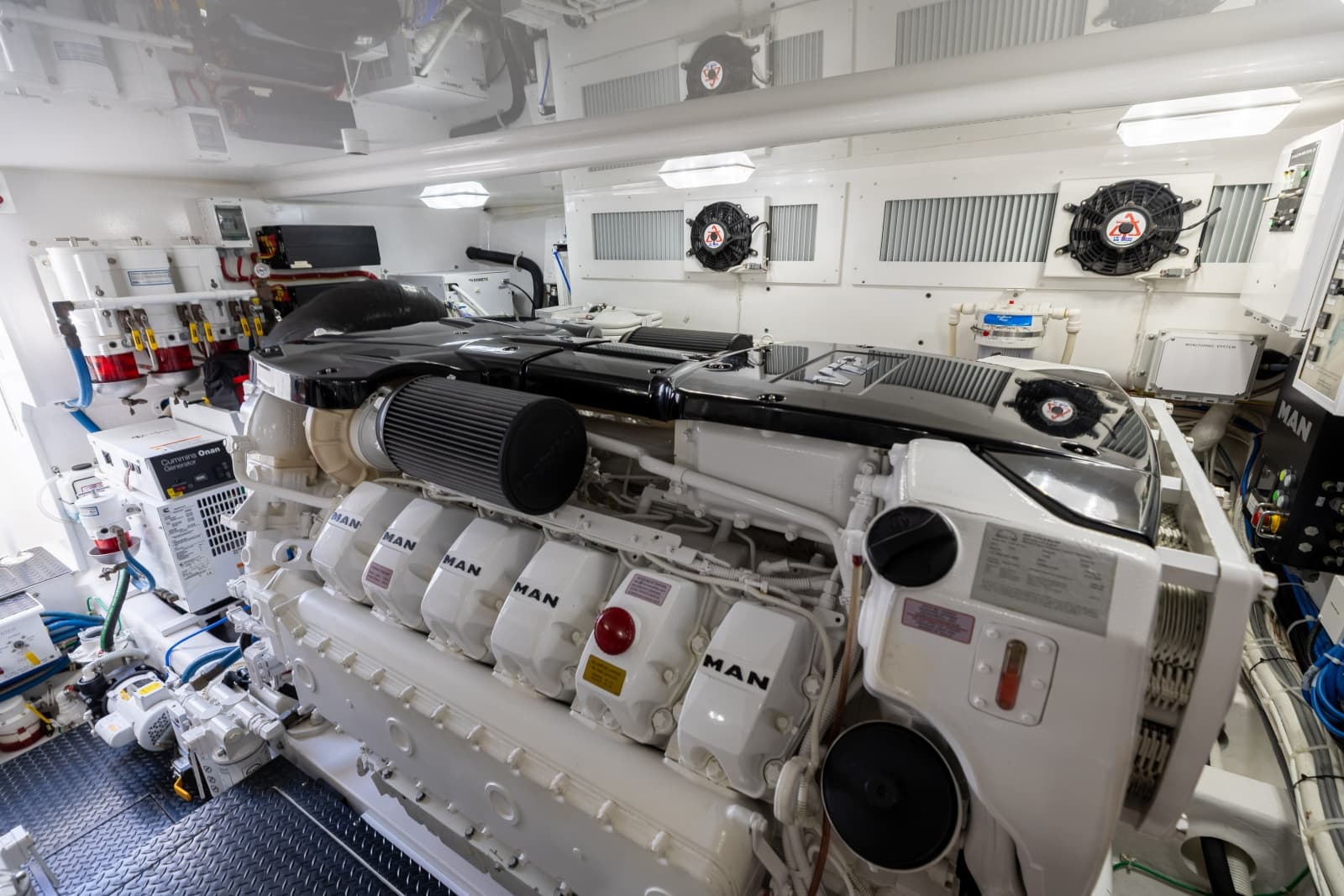 2018 52 Viking Sport Tower Wild Eagle Engine Room (3)