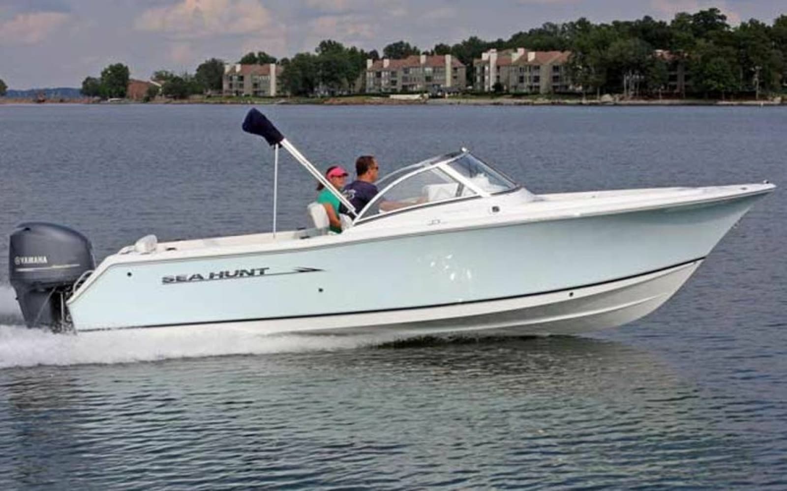 2013 Sea Hunt Escape 234 LE