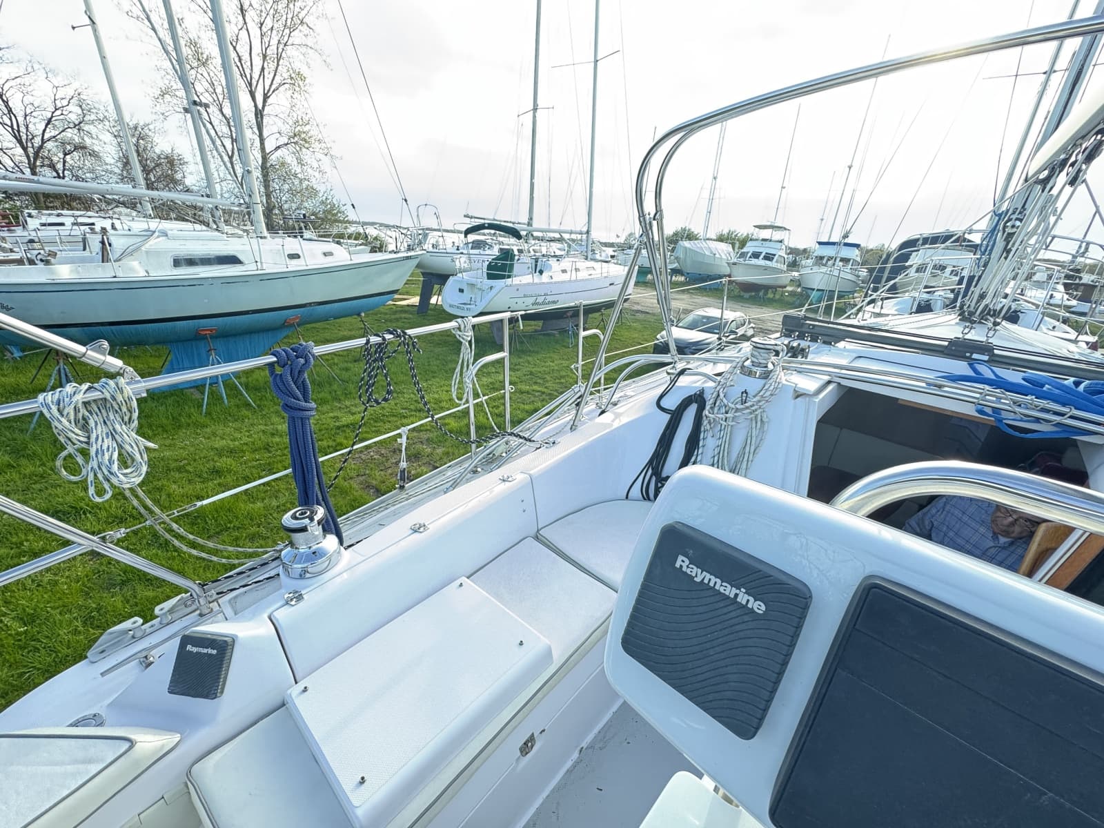 2019 Catalina 315 - Photo 11