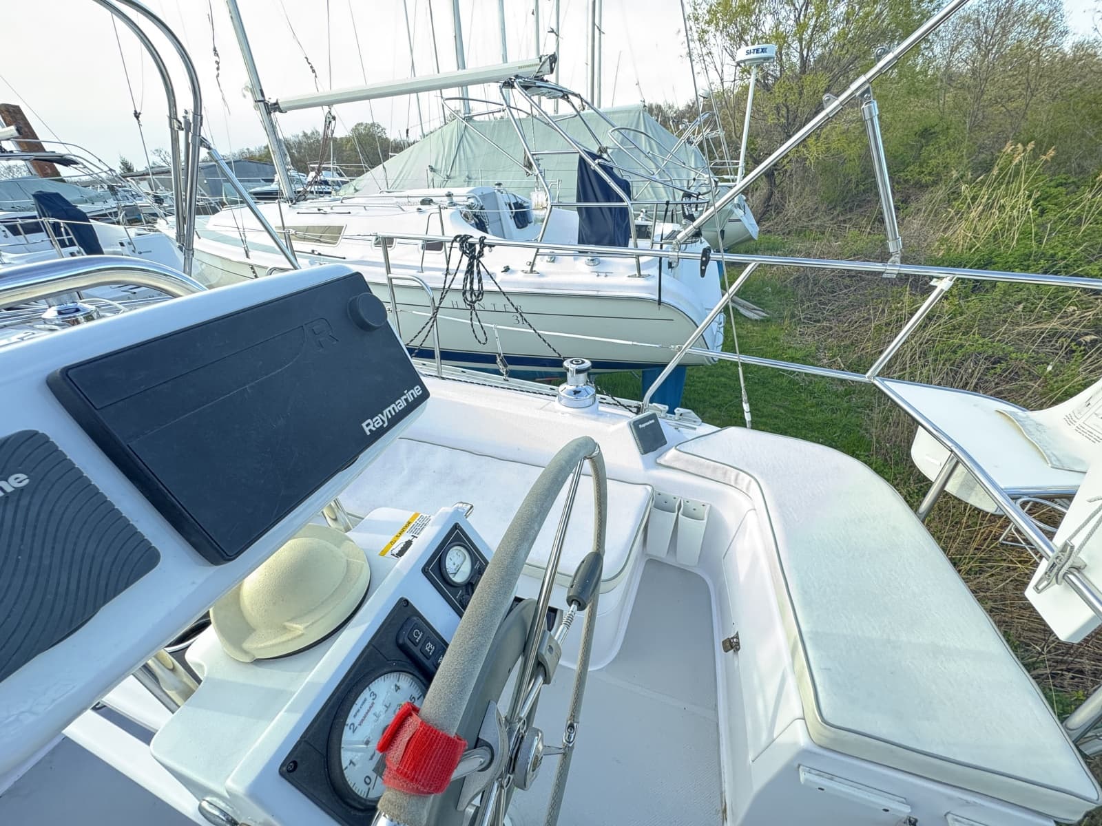 2019 Catalina 315 - Photo 10