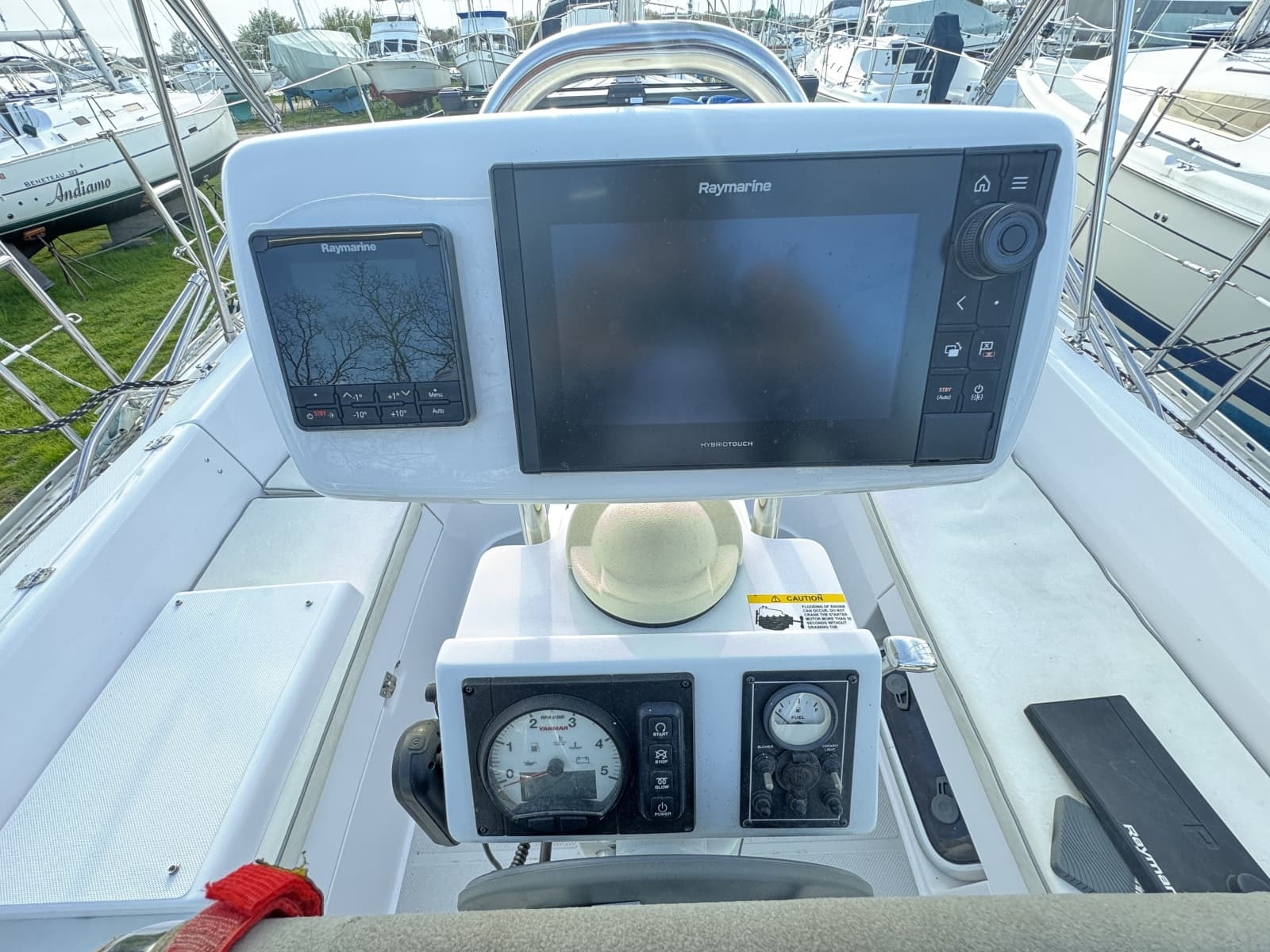 2019 Catalina 315 - Photo 12