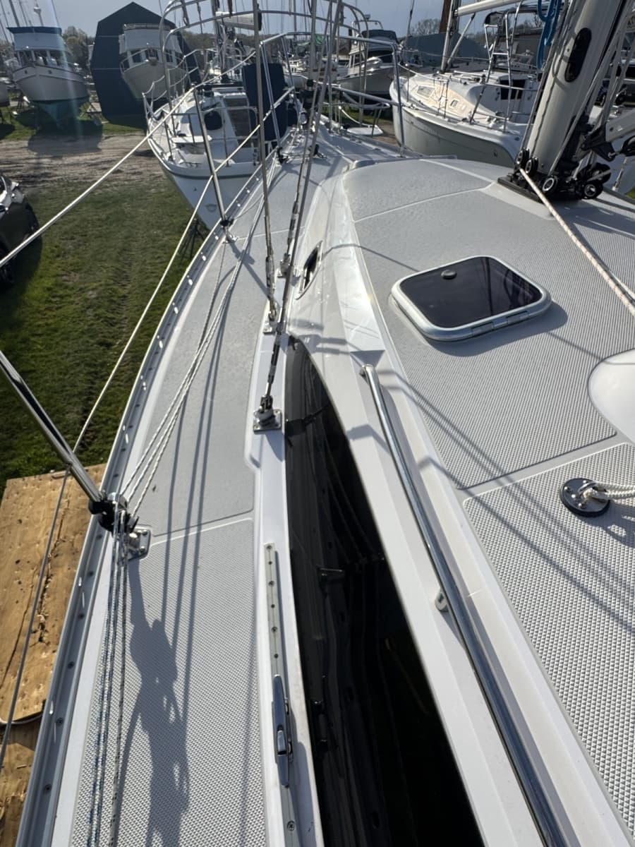 2019 Catalina 315 - Photo 18