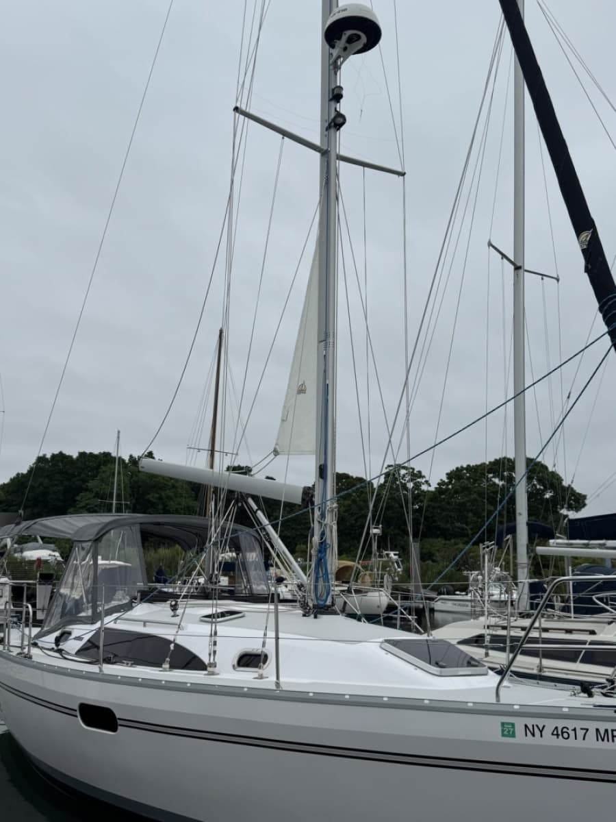 2019 Catalina 315 - Photo 4