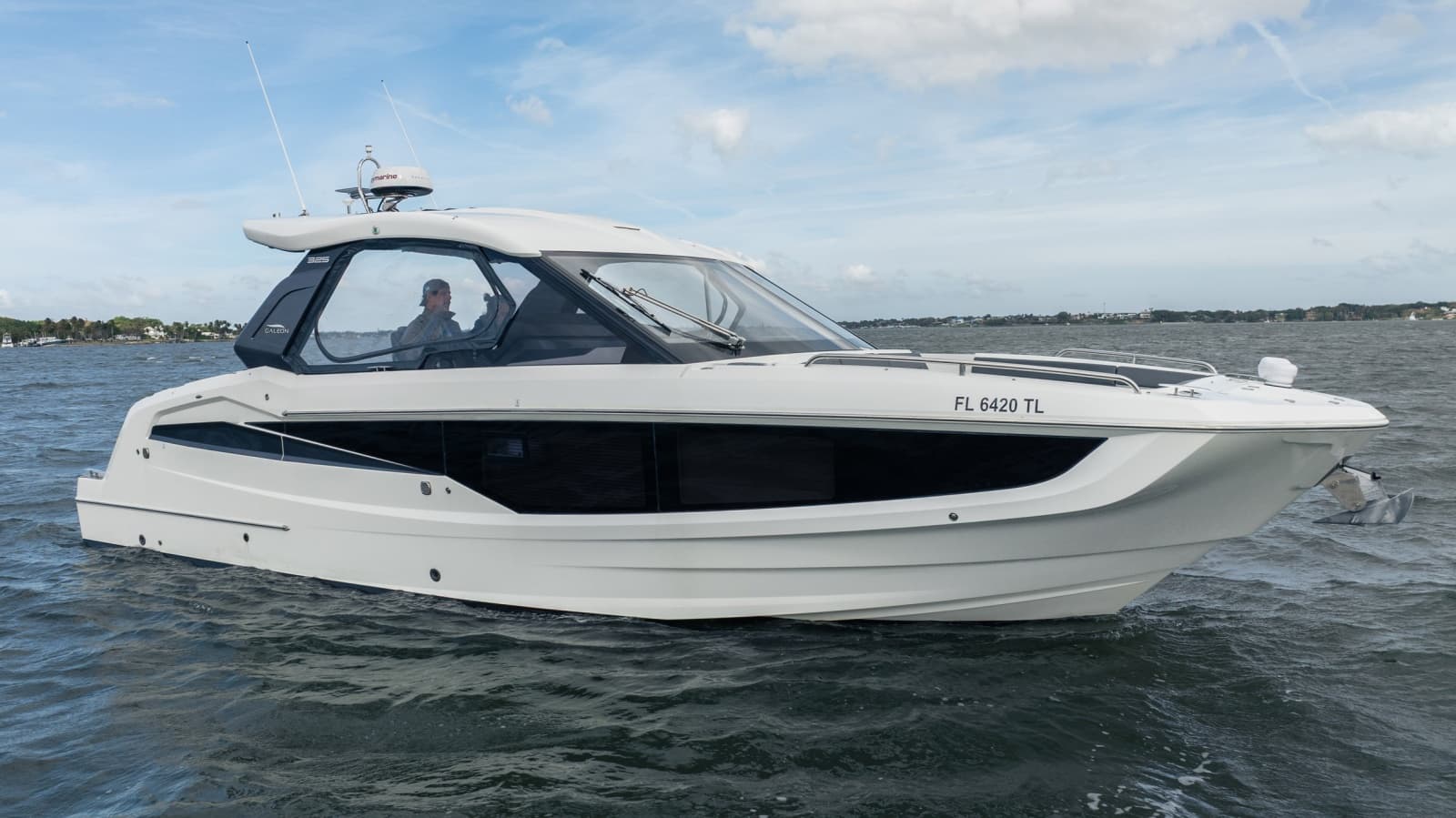 2023 Galeon 