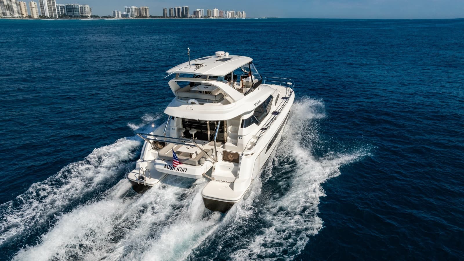 2024 Aquila 44 Yacht