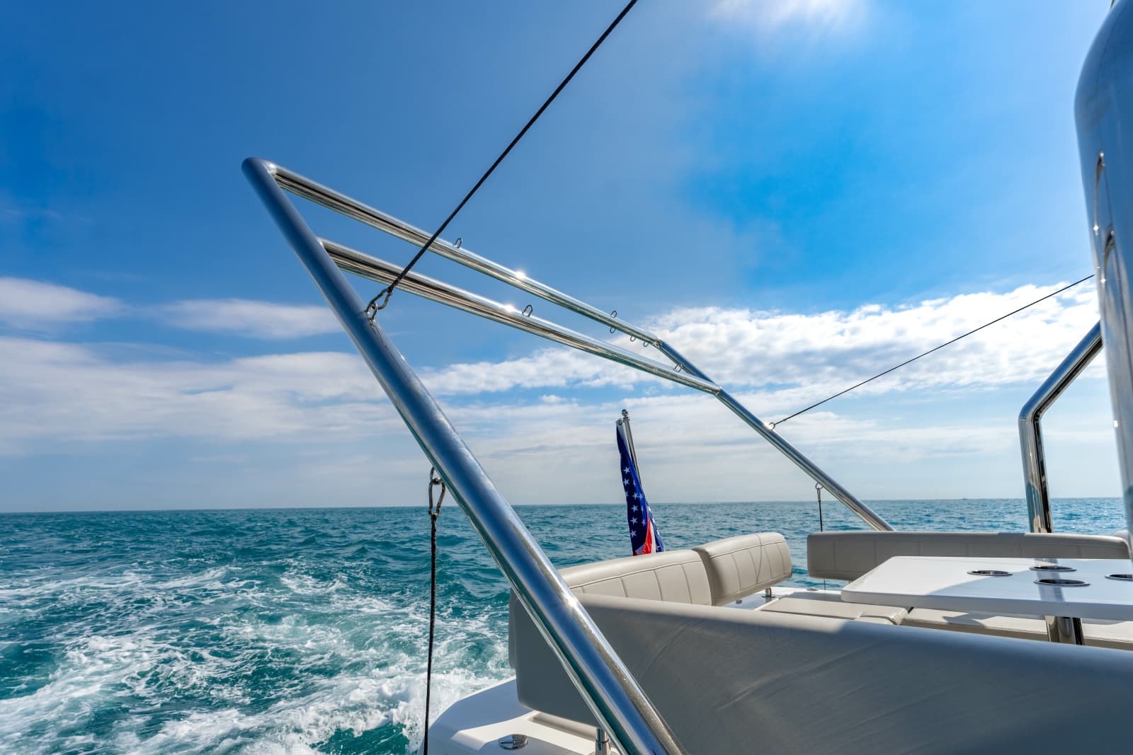 2024 Aquila 44 Yacht