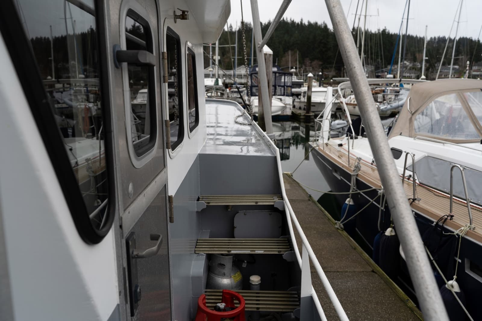 1997 Custom Steel Trawler 43