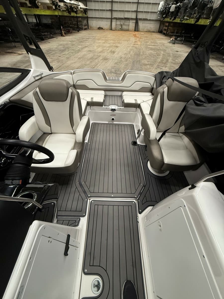 2018 Yamaha Boats 212 Limited S