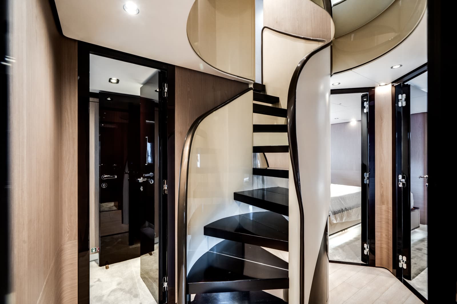 2020 Azimut GRANDE 27M - Photo 34