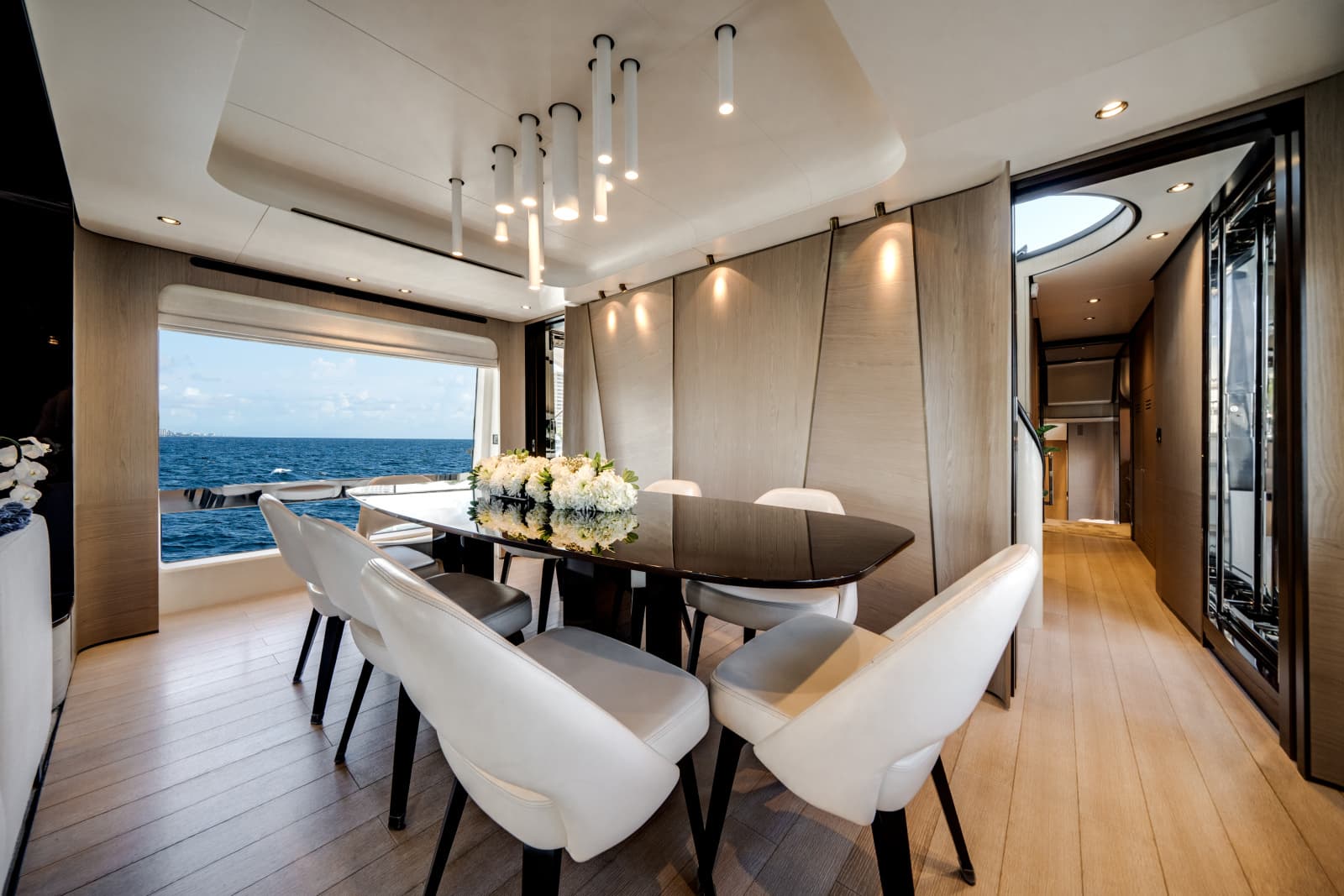 2020 Azimut GRANDE 27M - Photo 15