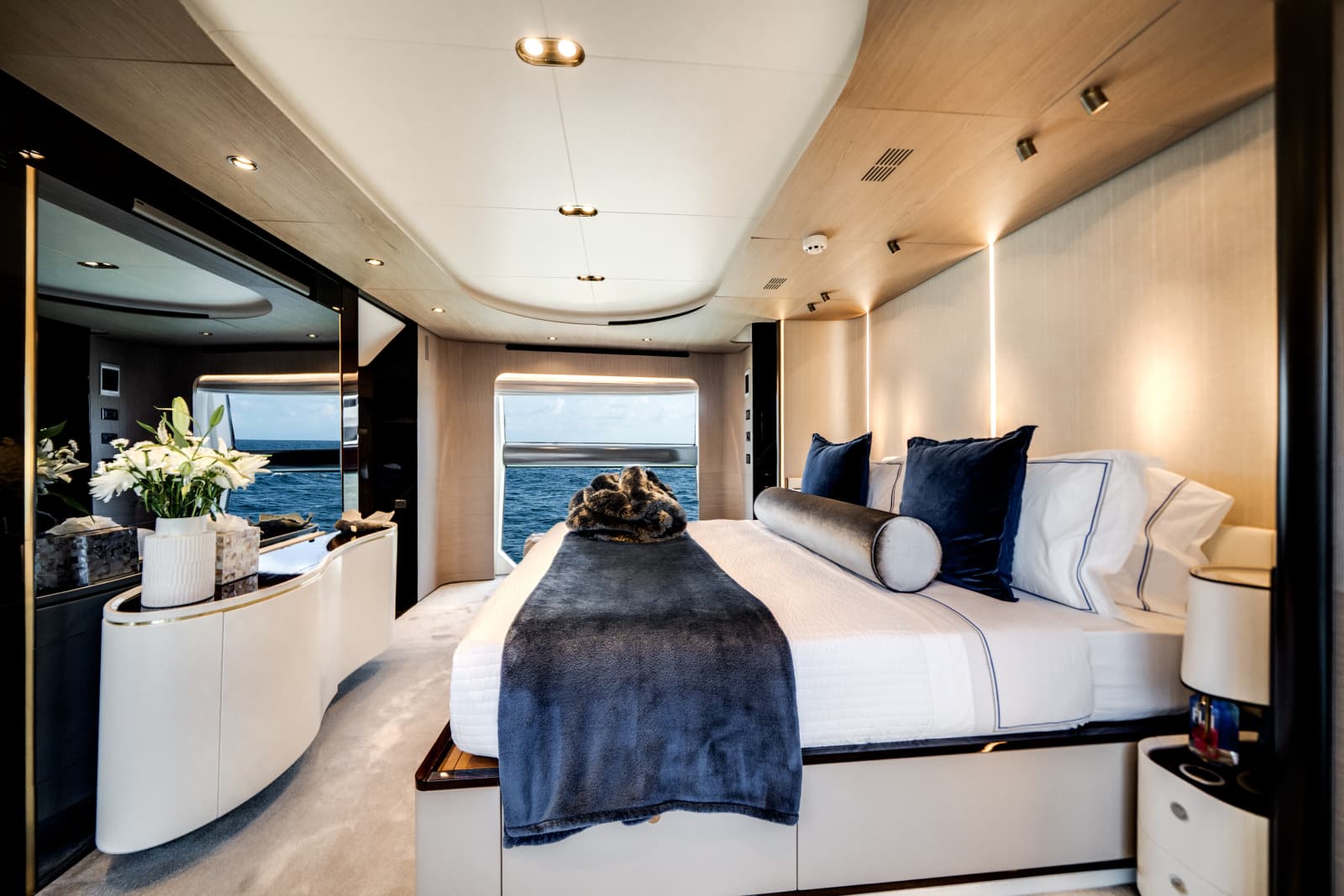 2020 Azimut GRANDE 27M - Photo 27