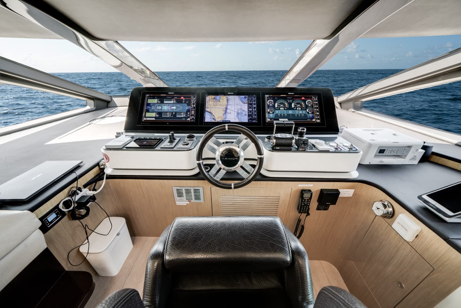2020 Azimut GRANDE 27M - Photo 50