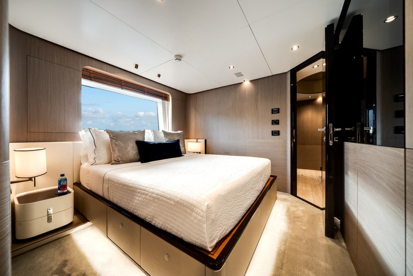 2020 Azimut GRANDE 27M - Photo 38